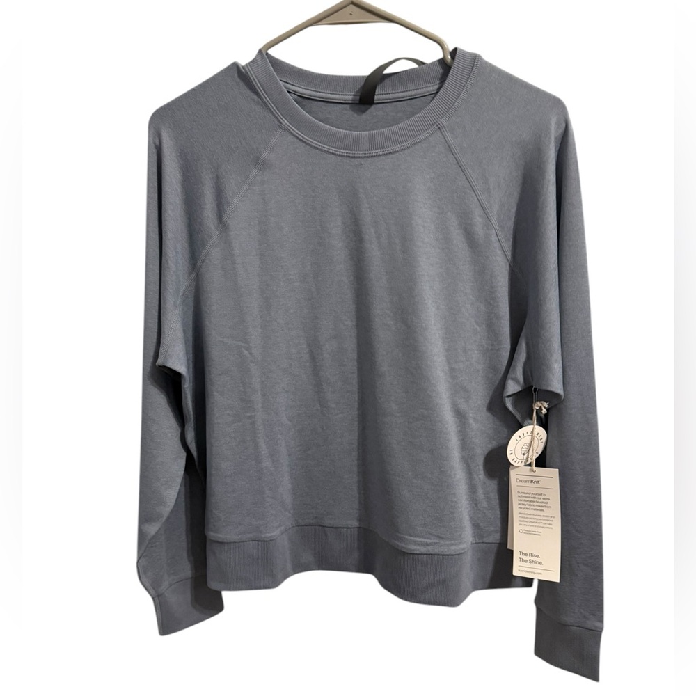 Vuori Daydream Crew in Smoke Heather Blue